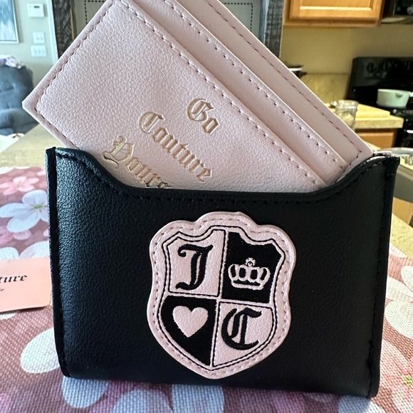 Juicy Couture “Queen of Everything” Liquorice-Powder Blush wallet - Picture 2 of 4